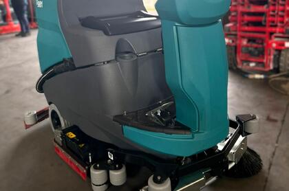 Lavasciuga uomo a  bordo Tennant T981C 