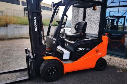 DOOSAN  B30 NS-7 Plus